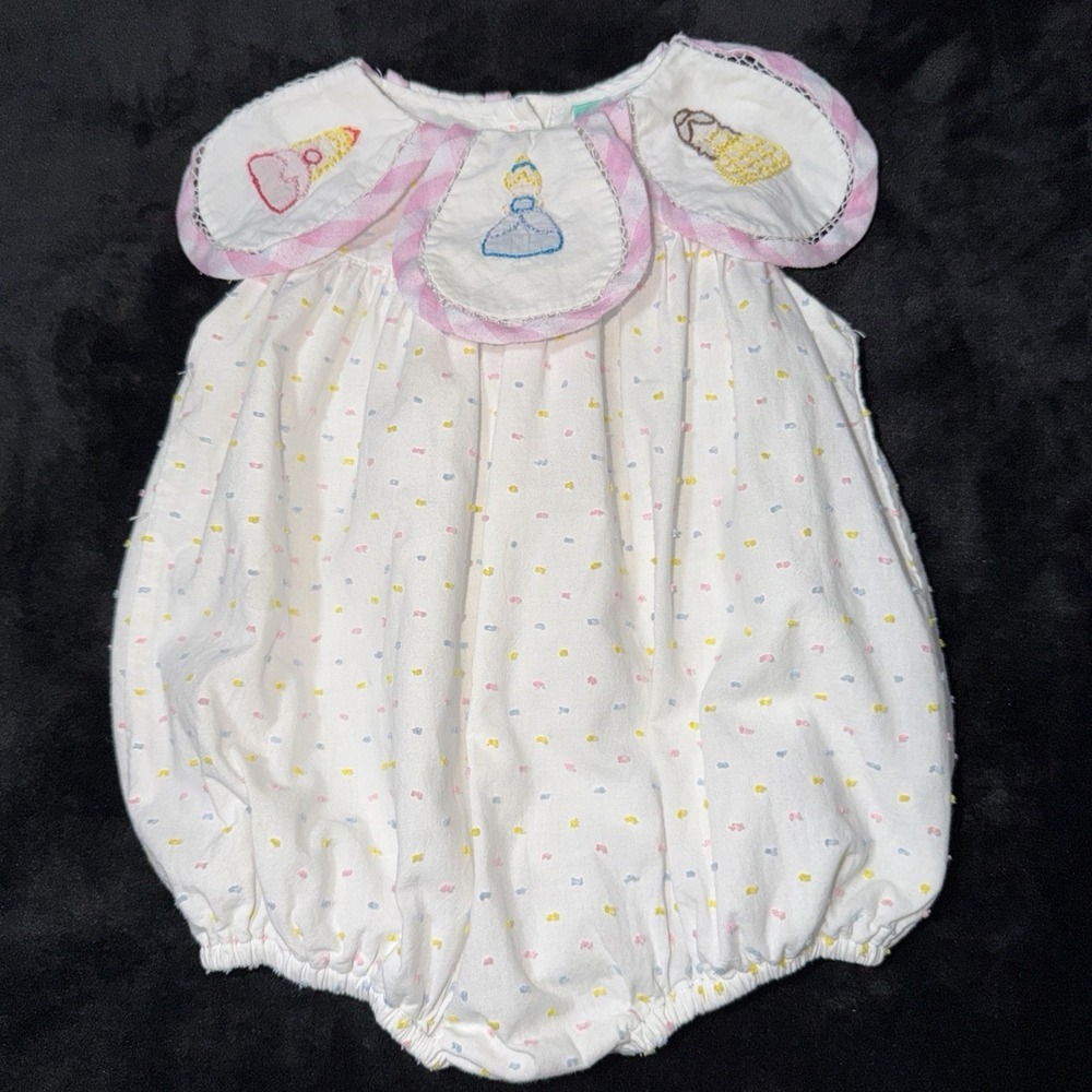 Smocked Flamingo Baby Romper 12M With Flower Pedal Collar With Embroidered Dolls